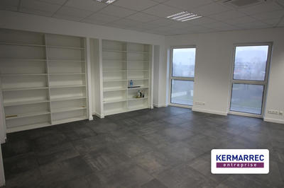 Bureau - 157 m²