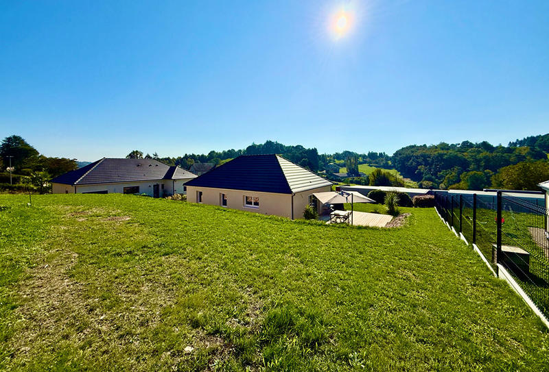 Maison - 80 m² - 5 pièces