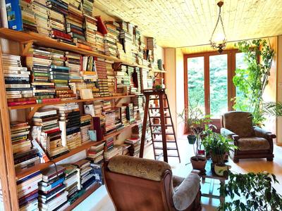 Maison - 294 m² - 12 pièces