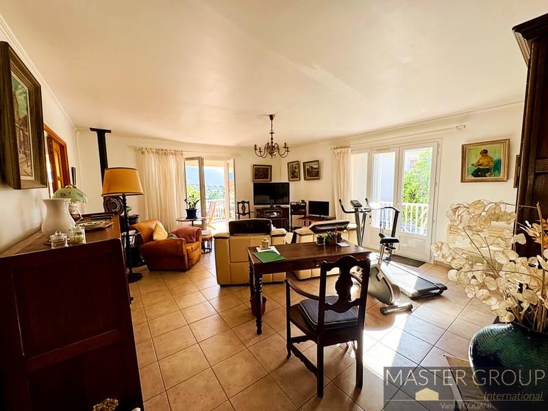 Viager - Maison - 163 m² - 6 pièces