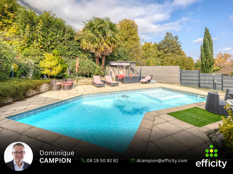 Maison - 197 m² - 7 pièces