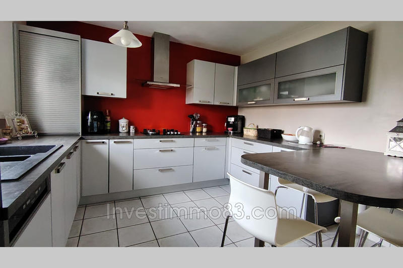 Maison - 118 m² - 6 pièces