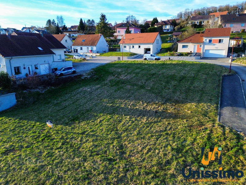 Terrain - 806 m²