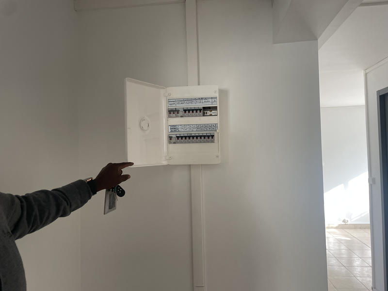 Local commercial - 85 m² - 5 pièces