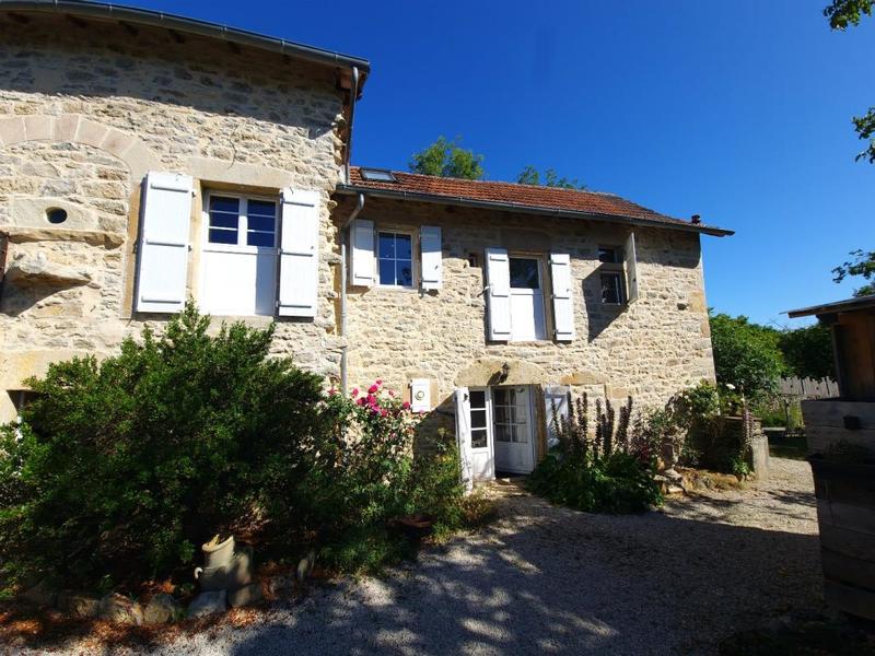 Maison en pierre - 165 m² - 6 pièces