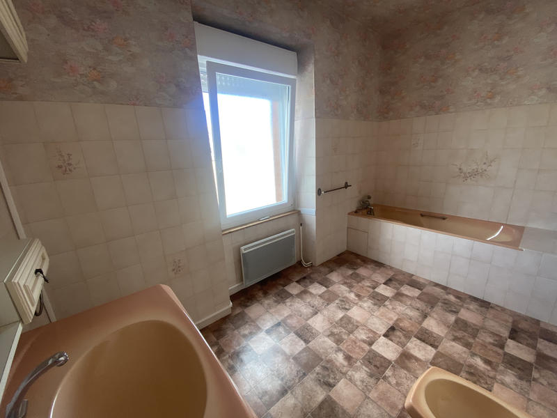 Appartement - 75 m² - 3 pièces