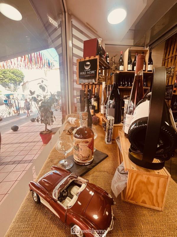 Local commercial - 35 m² - 3 pièces