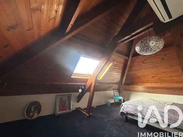 Maison - 137 m² - 5 pièces