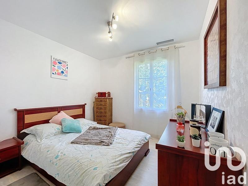 Maison - 180 m² - 7 pièces