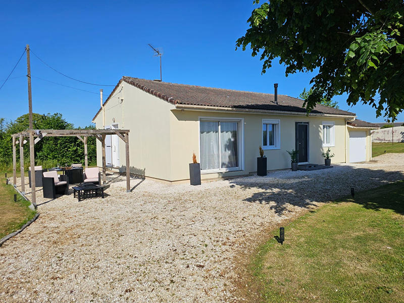 Maison - 85 m² - 4 pièces