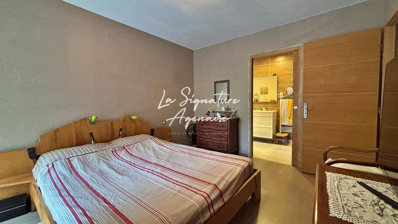 Maison - 230 m² - 7 pièces