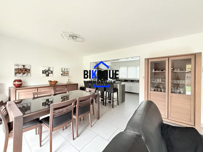 Maison - 100 m² - 5 pièces