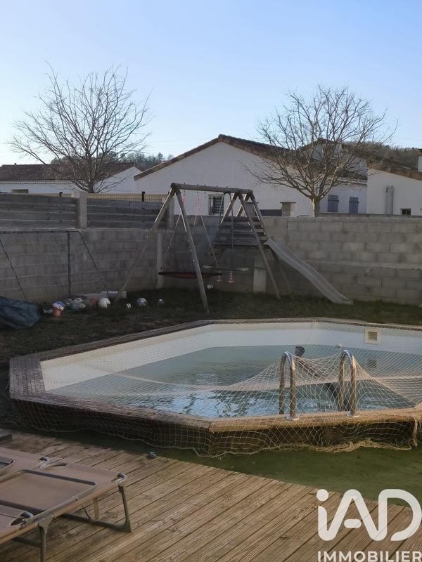 Maison - 93 m² - 4 pièces