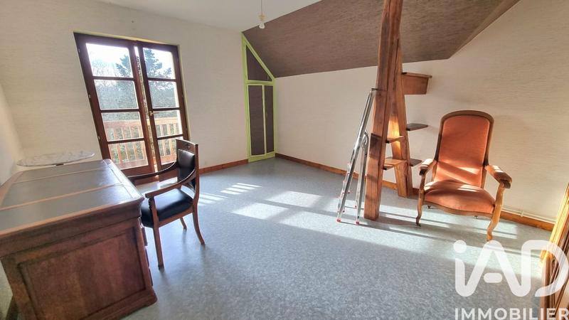 Maison - 220 m² - 7 pièces