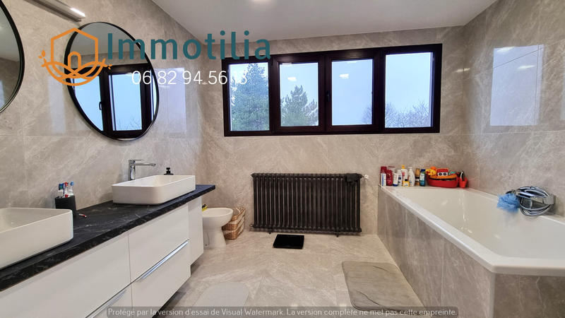 Maison - 145 m² - 6 pièces