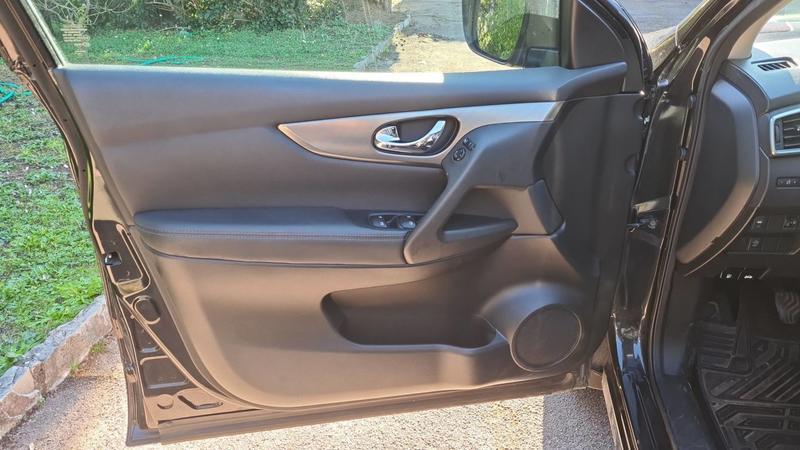 Nissan Qashqai II 1.3 Dig-T 140 n-Connecta