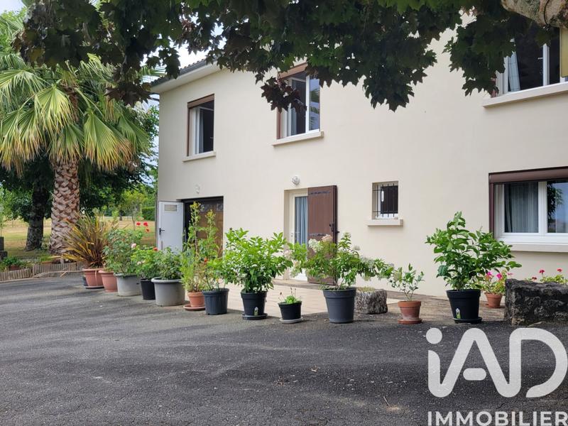 Maison - 180 m² - 5 pièces