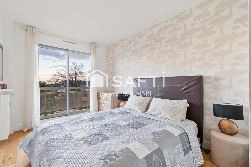 Appartement - 89 m² - 4 pièces