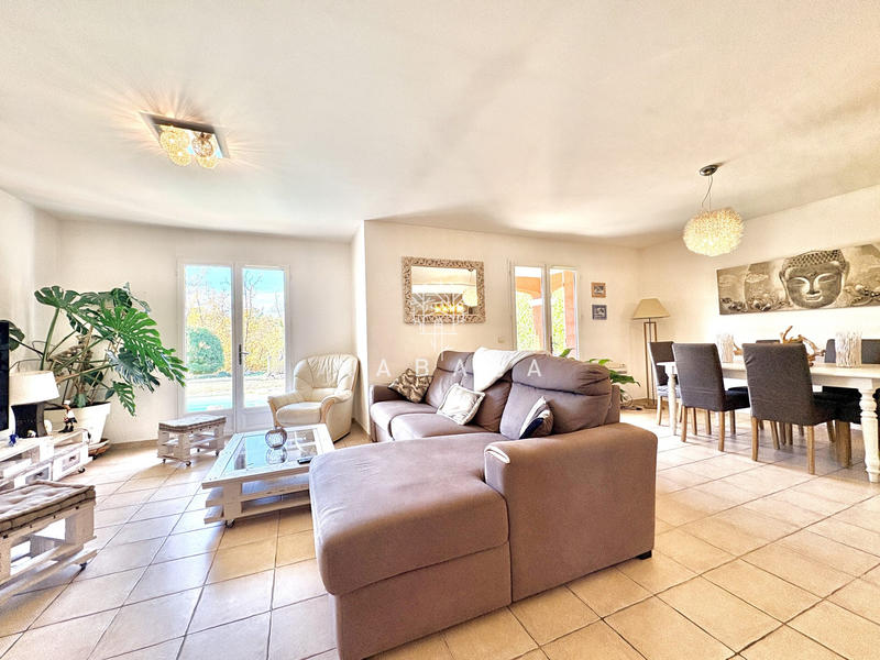 Maison - 113 m² - 5 pièces