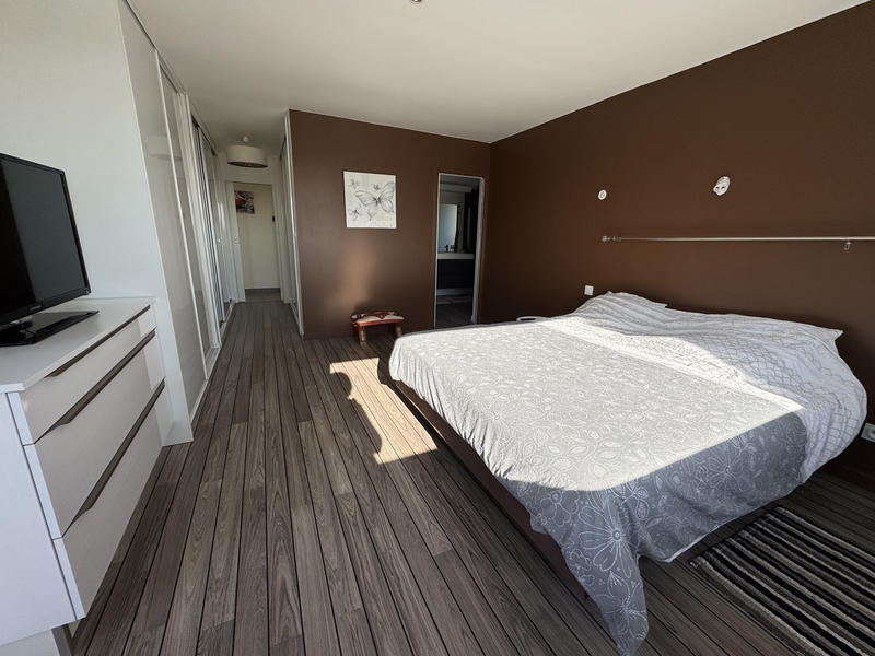 Maison - 170 m² - 5 pièces