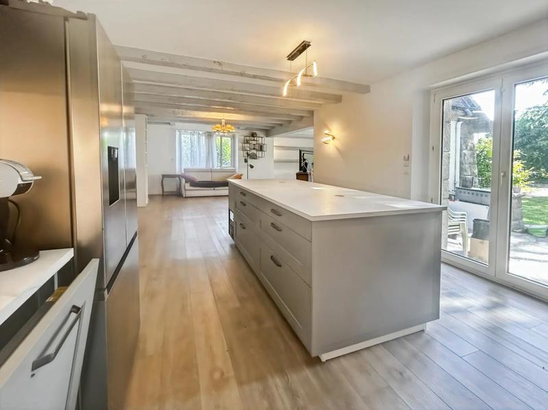 Maison - 174 m² - 7 pièces