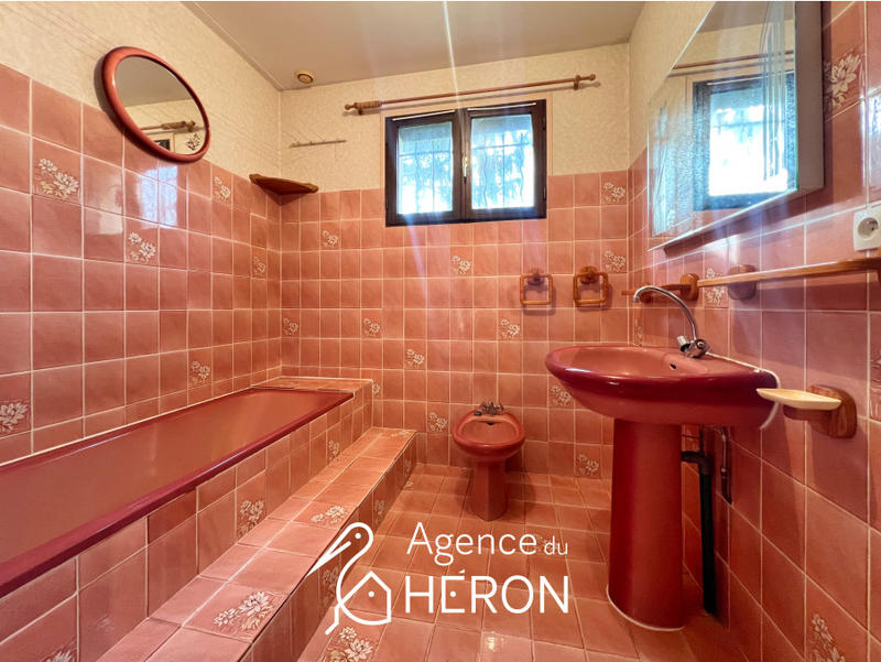 Maison - 122 m² - 7 pièces