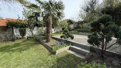 Maison - 127 m² - 5 pièces