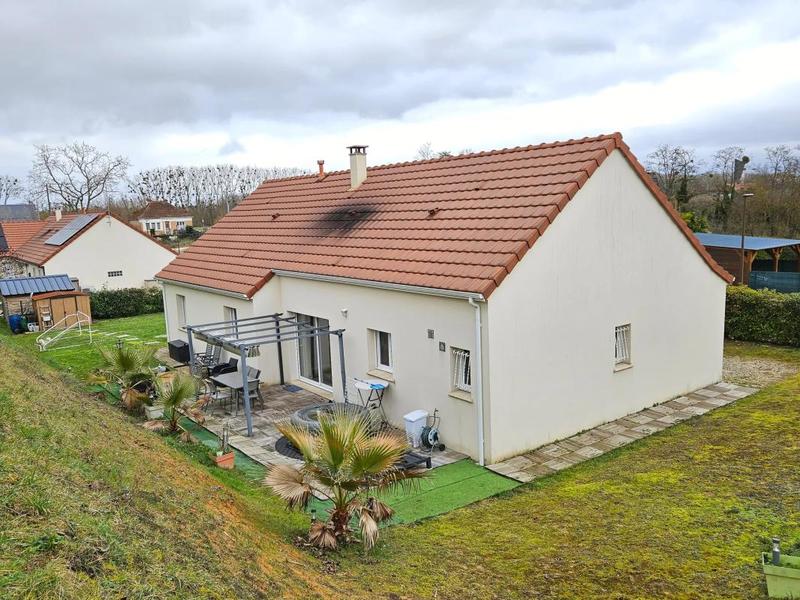 Maison - 126 m² - 6 pièces