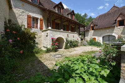 Maison de village - 201 m²