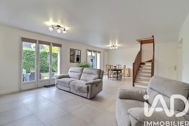 Maison - 135 m² - 6 pièces