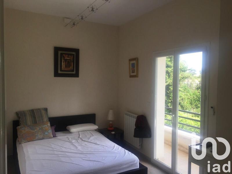 Maison - 235 m² - 11 pièces