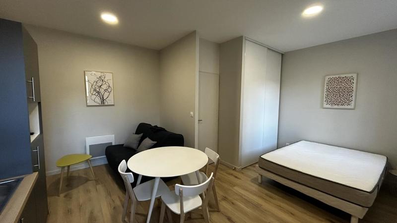 Studio - 23 m² - 1 pièce