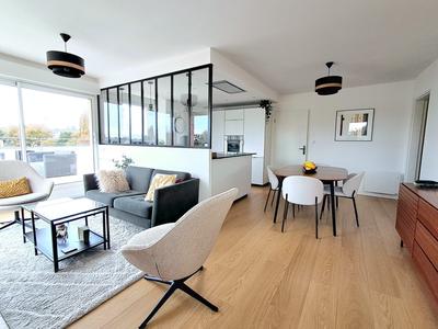 Appartement - 82 m² - 4 pièces