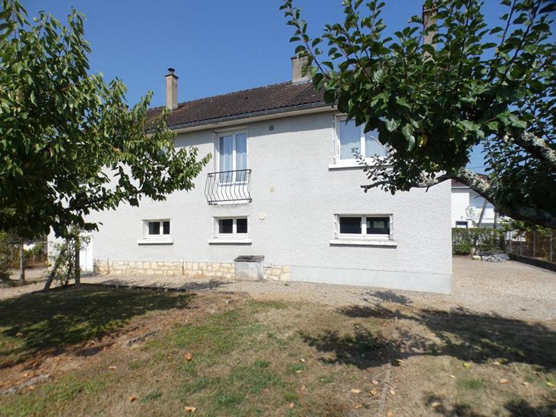 Maison - 87 m² - 5 pièces