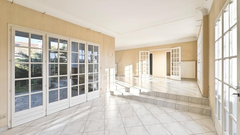 Maison - 102 m² - 4 pièces