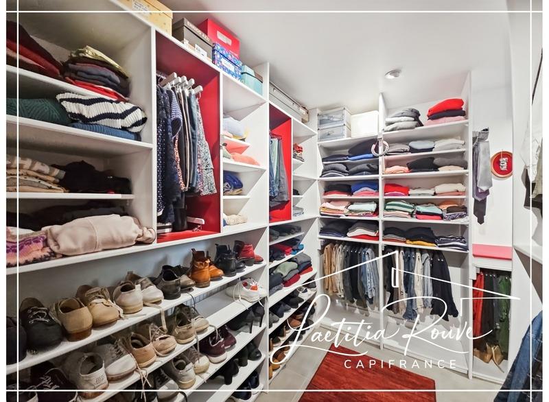 Appartement - 254 m² - 6 pièces