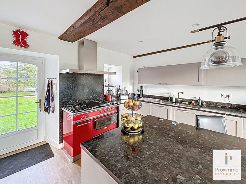 Maison - 162 m² - 7 pièces