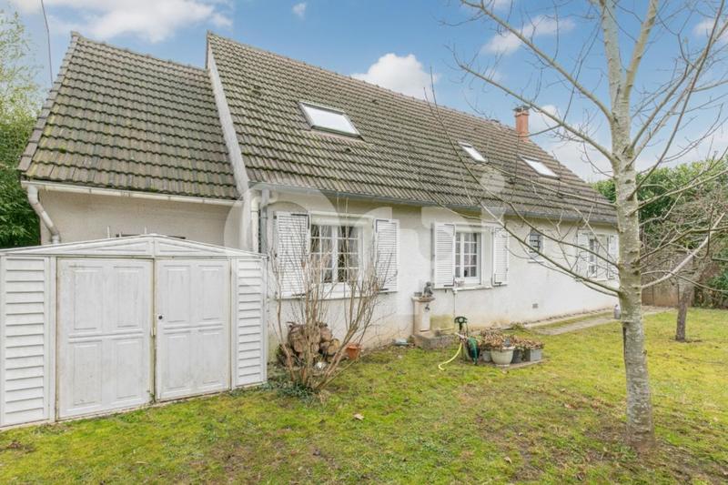 Maison - 138 m² - 6 pièces