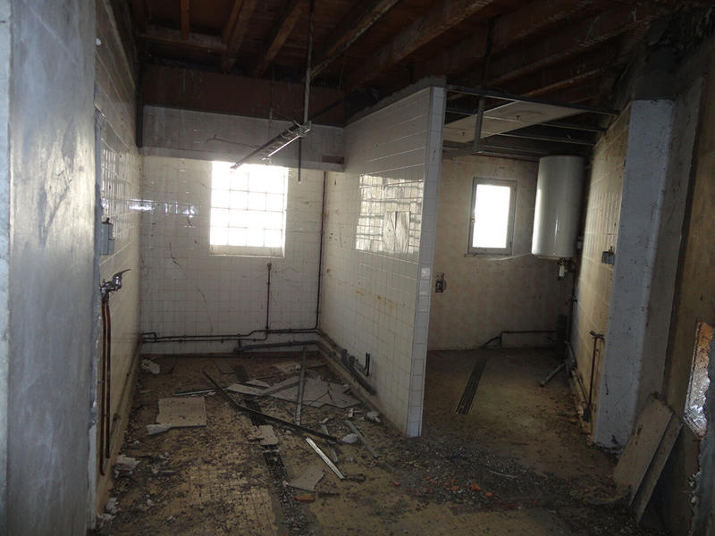 Local d'activité / Entrepôt - 100 m²