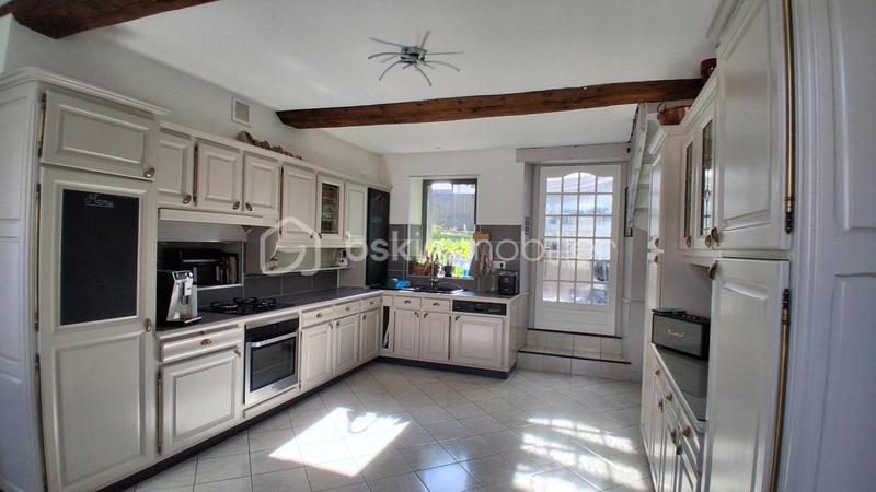 Maison en pierre - 139 m² - 6 pièces