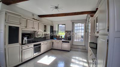 Maison en pierre - 139 m² - 6 pièces