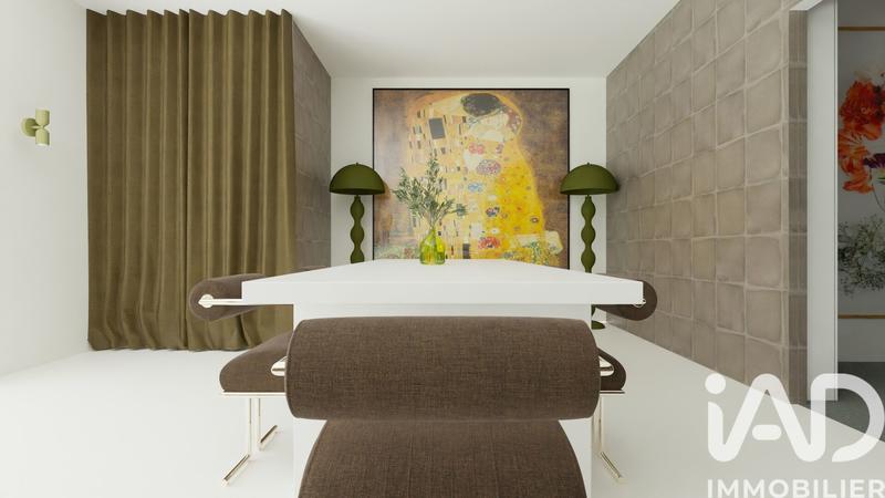 Maison - 224 m² - 8 pièces