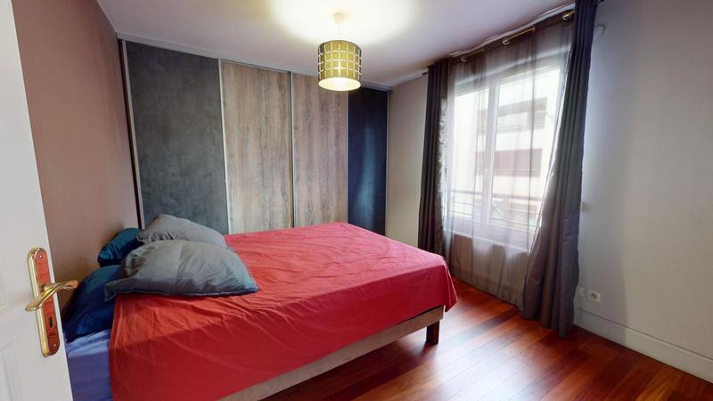 Appartement - 95 m² - 4 pièces