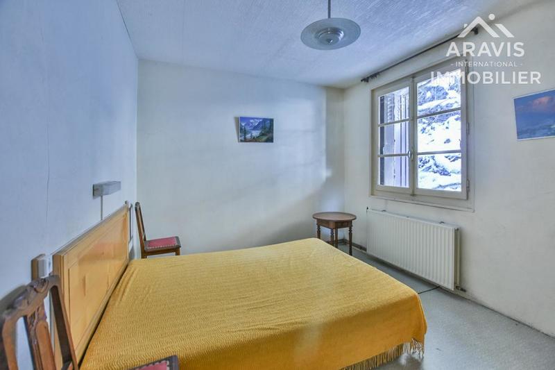 Maison - 398 m² - 13 pièces