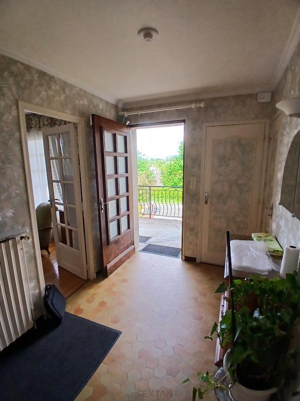 Maison - 98 m² - 6 pièces