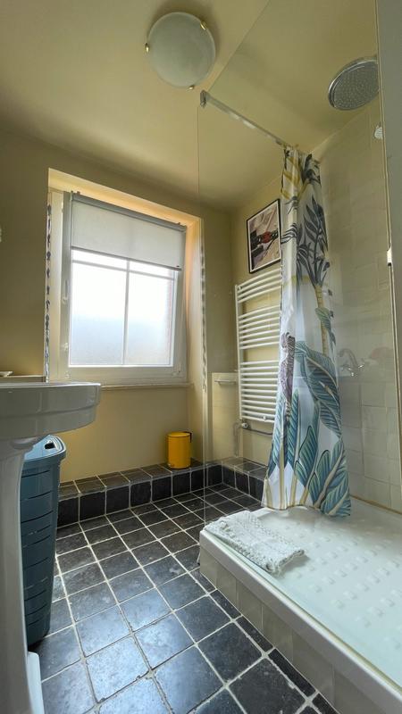 Maison - 102 m² - 6 pièces