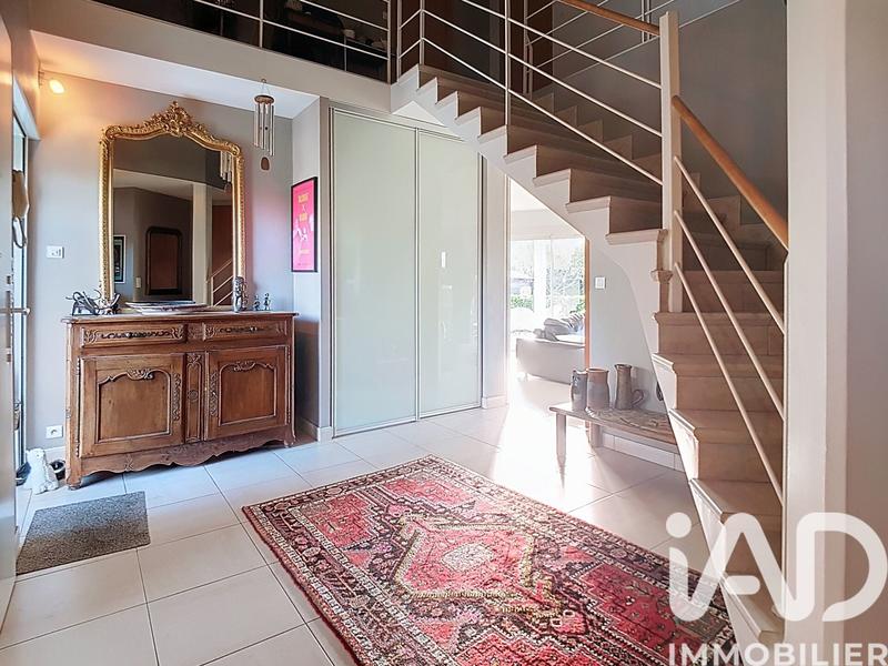Maison - 193 m² - 8 pièces