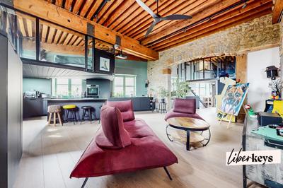 Loft - 100 m² - 3 pièces