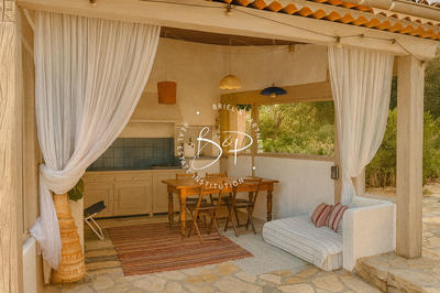 Maison - 140 m² - 7 pièces