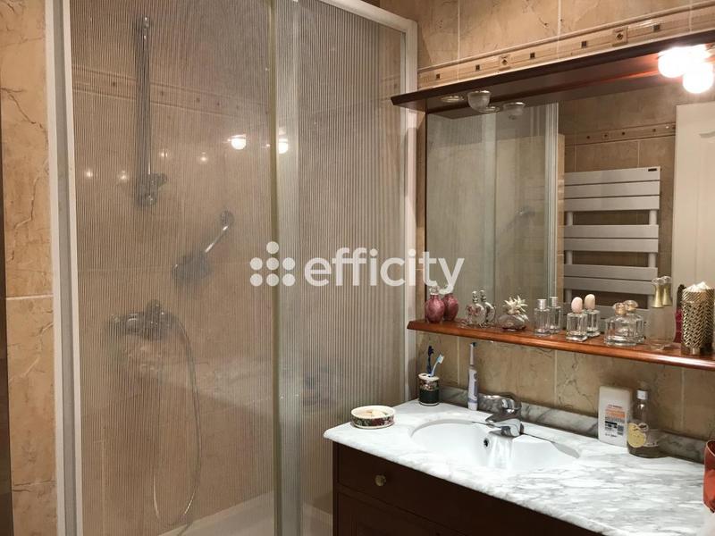 Appartement - 97 m² - 3 pièces